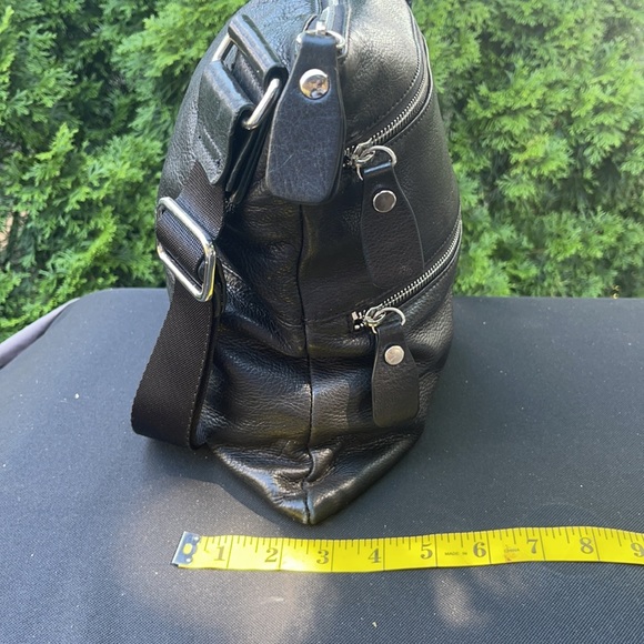 Margot leather crossbody bag - Picture 3 of 14